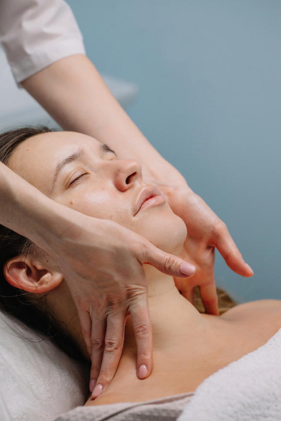 Face lifting massage, Rejuvotherapy